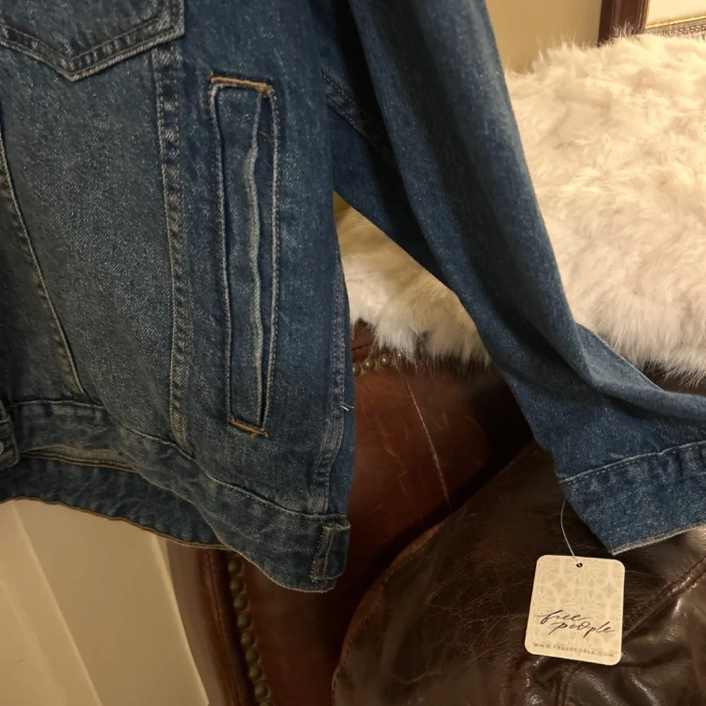 NWT Free People Opal Swing Denim Jacket XL in Got the Blues - Picture 4 of 8